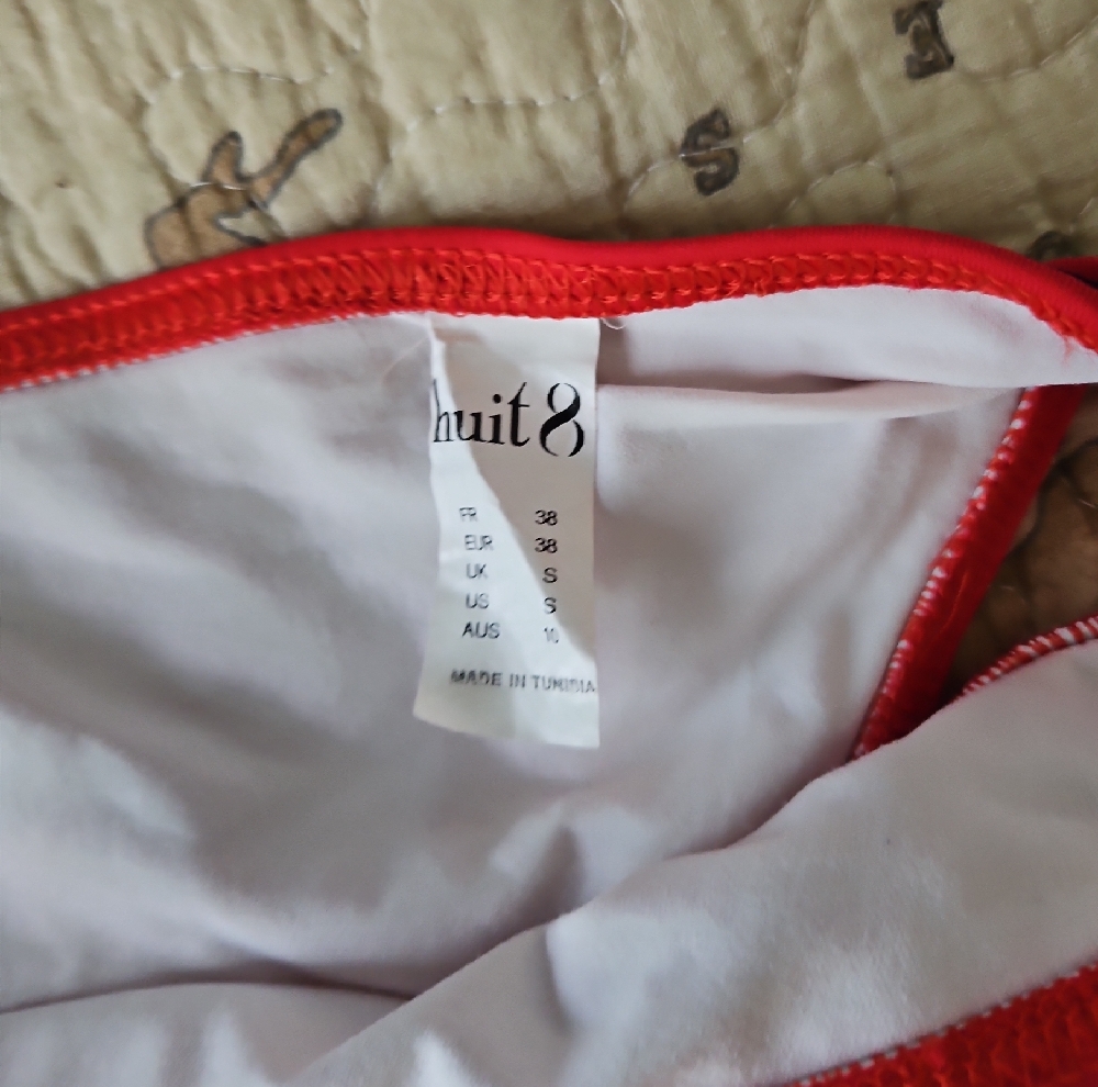 Huit 8 Women's Red Bikini Balconette Top  US 36 .... D Bottom  US Small